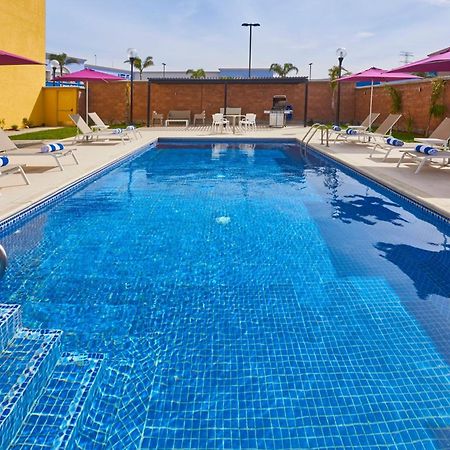 City Express By Marriott Rosarito Exterior photo