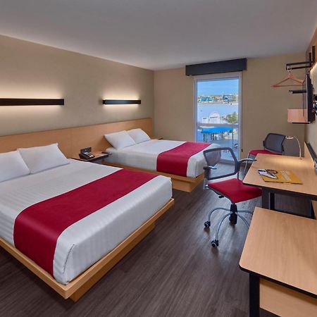 City Express By Marriott Rosarito Exterior photo